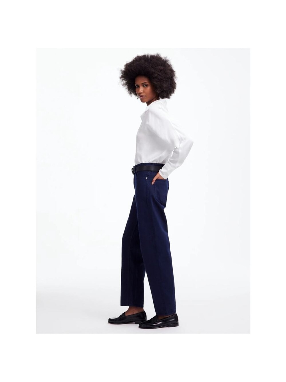Madewell Darted Barrel-Leg Jeans in Navy - Picture 2 of 9